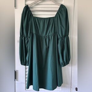 Elegant Green Women's Dress
